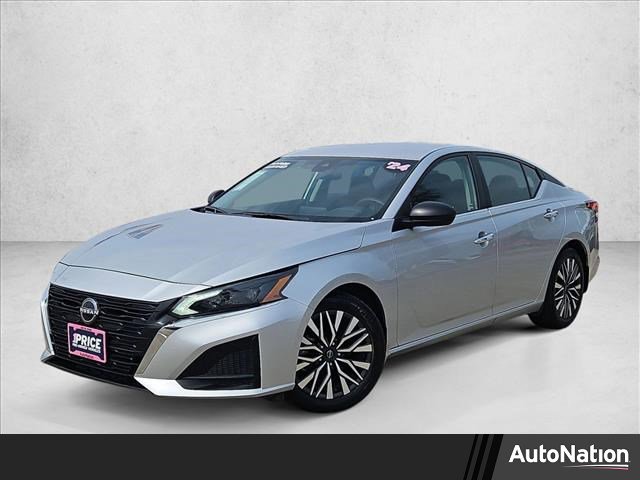 Used 2024 Nissan Altima 2.5 SV