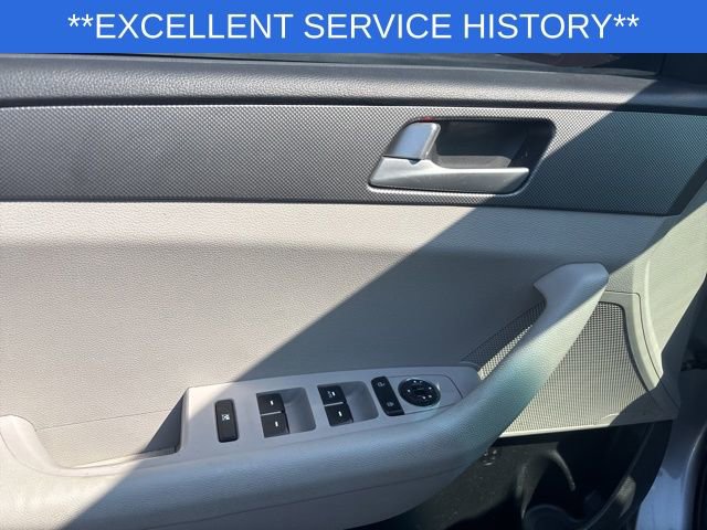 Used 2015 Hyundai Sonata SE image 29