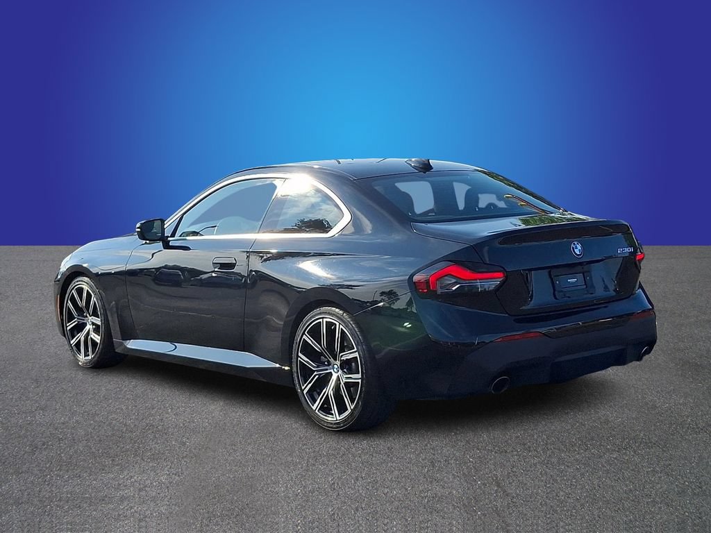 Used 2022 BMW 230i Coupe w/ Convenience Package RWD image 6