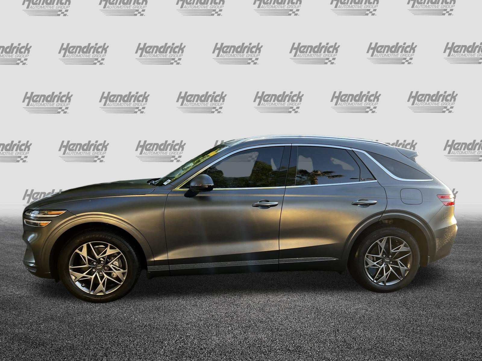 Used 2023 Genesis GV70 2.5T w/ Select Package AWD/4WD image 6