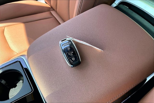 New 2026 Audi Q8 Premium Plus AWD/4WD image 10