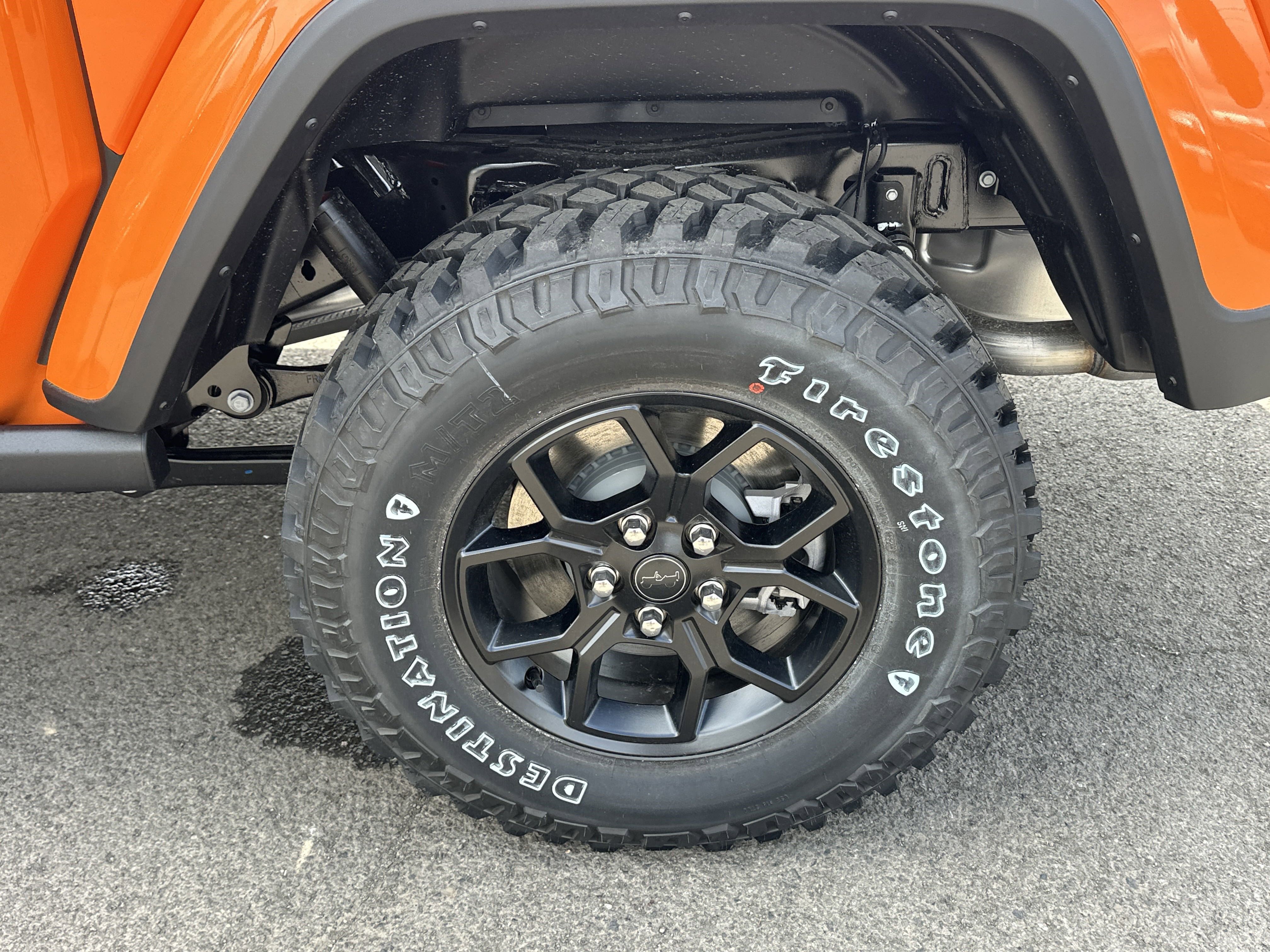 New 2025 Jeep Gladiator Willys image 26