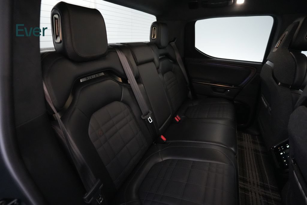 Used 2025 Rivian R1T Premium AWD/4WD image 5