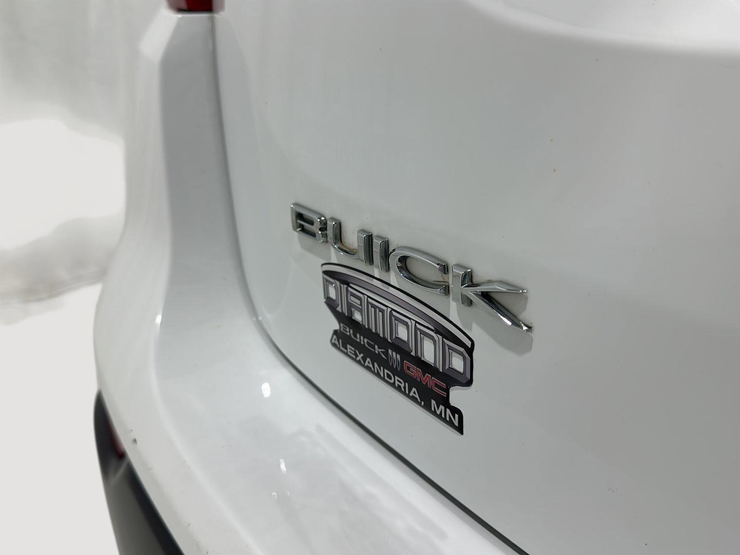 Used 2018 Buick Encore Preferred AWD/4WD image 27