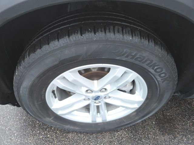 Used 2023 Ford Explorer XLT w/ Equipment Group 202A image 35