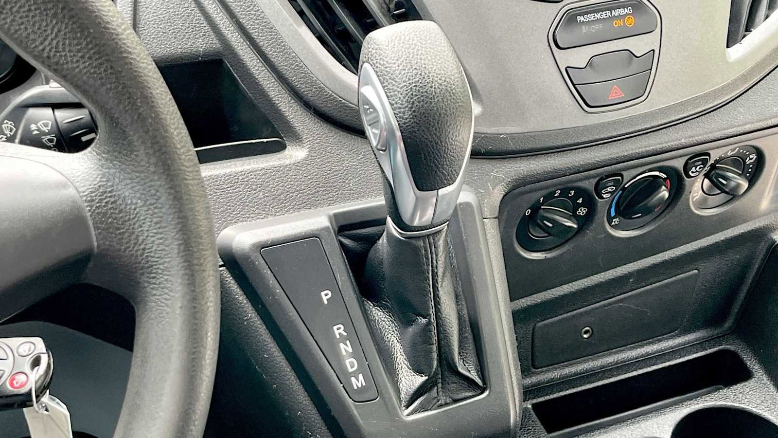 Used 2018 Ford Transit 250 148 Medium Roof RWD image 40