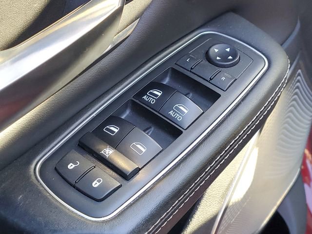 Used 2019 RAM 1500 Limited image 11