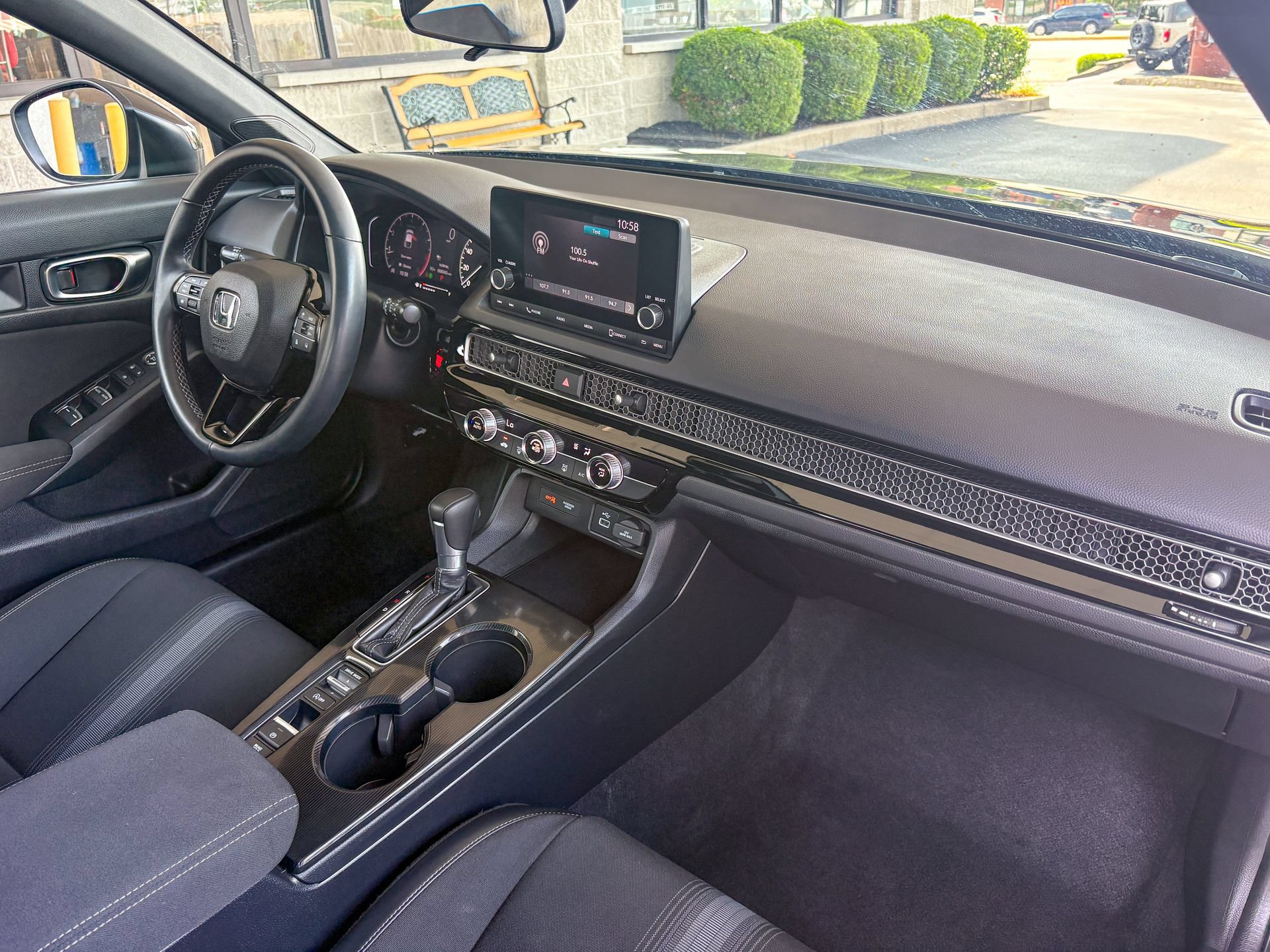 Used 2022 Honda Civic Sport image 23