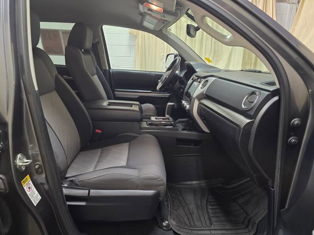 Used 2014 Toyota Tundra SR5 w/ SR5 Upgrade Package image 34