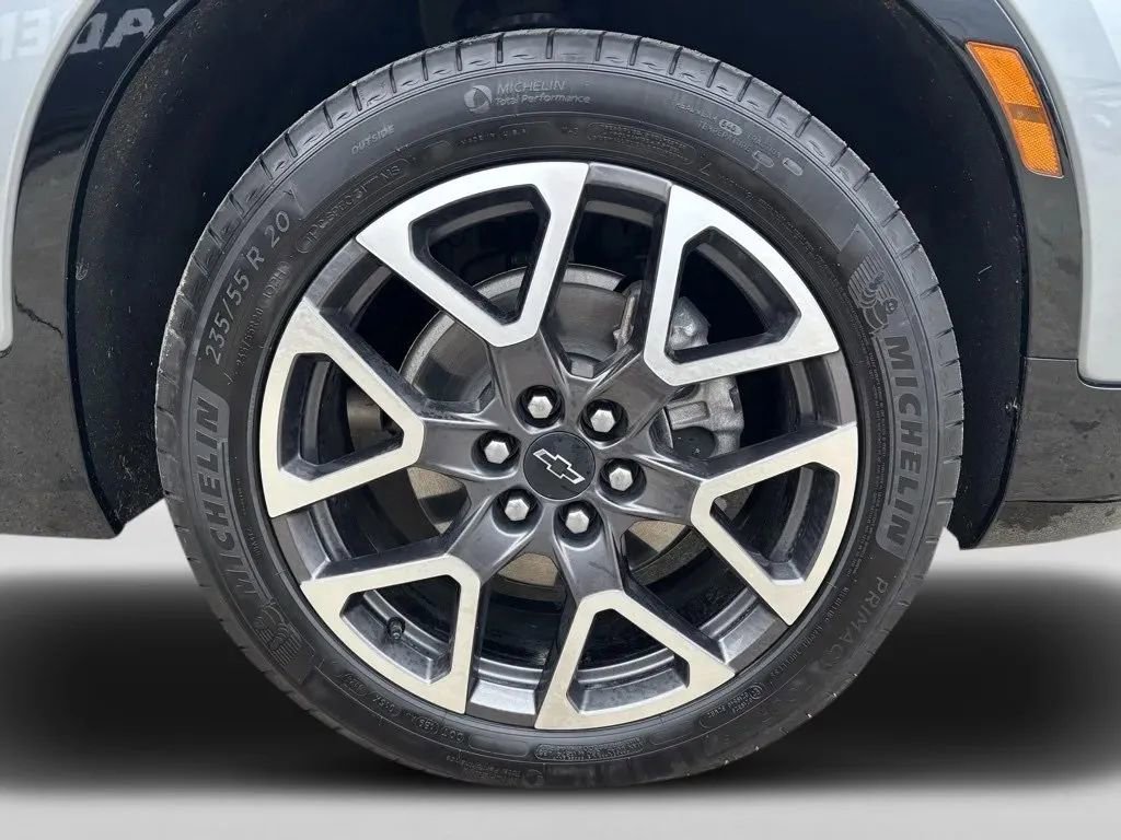 Used 2025 Chevrolet Blazer RS image 11