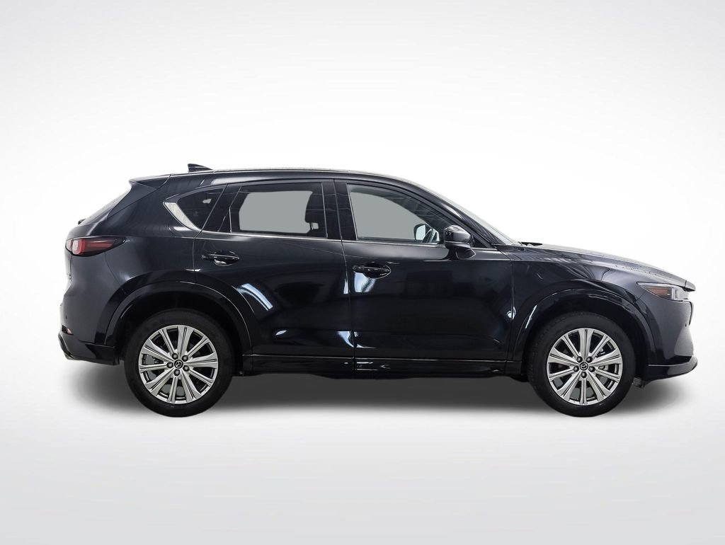 Used 2022 MAZDA CX-5 Signature AWD/4WD image 6