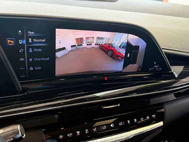 Used 2023 Cadillac Escalade Sport AWD/4WD image 20