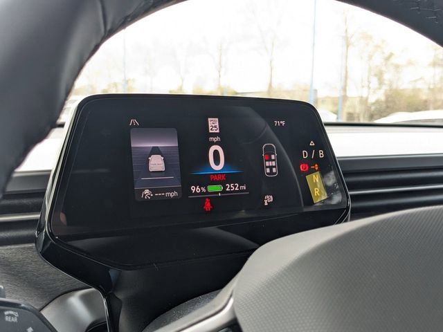 New 2025 Volkswagen ID. Buzz 1st Edition RWD image 30
