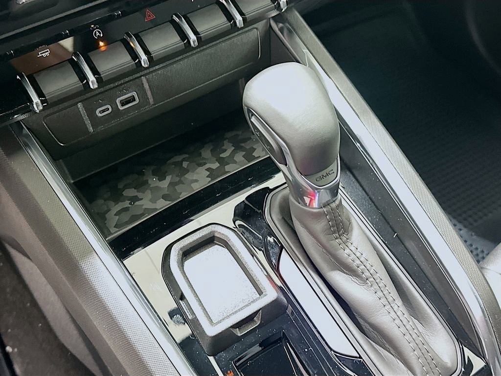 New 2026 GMC Canyon Elevation RWD image 17