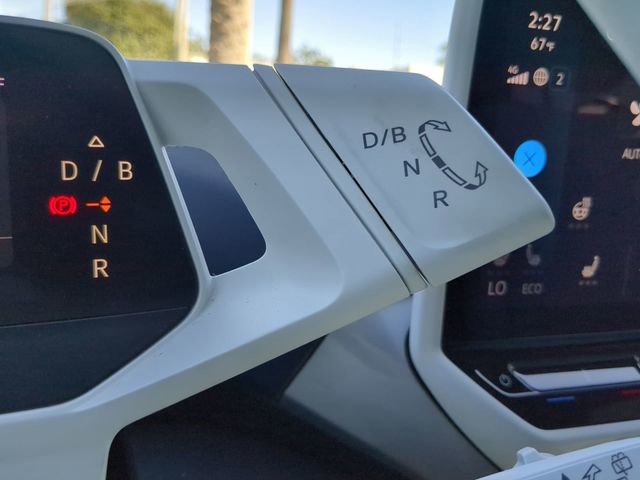 Certified 2023 Volkswagen ID.4 Pro S image 27