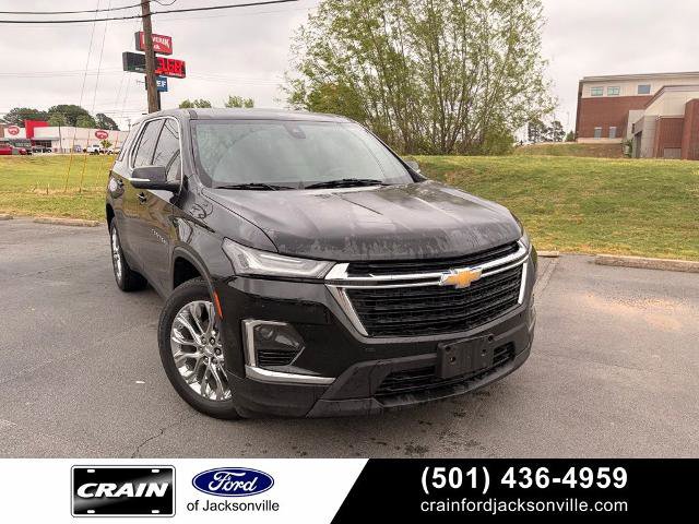 Used 2023 Chevrolet Traverse LS w/ Safety Package FWD image 1
