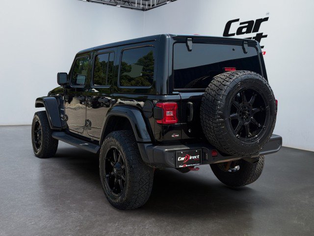 Used 2018 Jeep Wrangler Unlimited Sahara w/ Uconnect 4C Nav & Sound Group AWD/4WD image 13