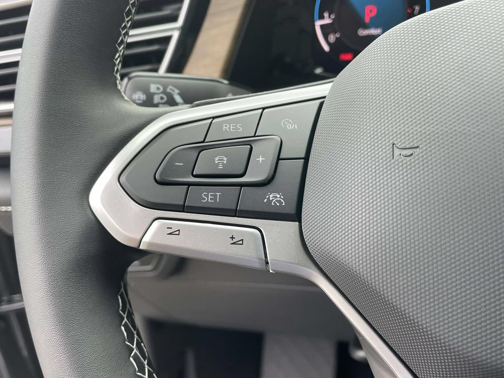 New 2026 Volkswagen Atlas SE FWD image 23