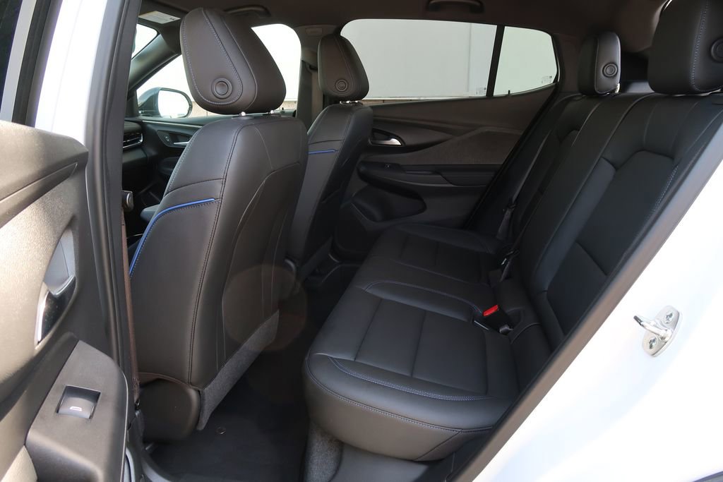 Certified 2024 Buick Envista Sport Touring w/ Convenience I Package image 28