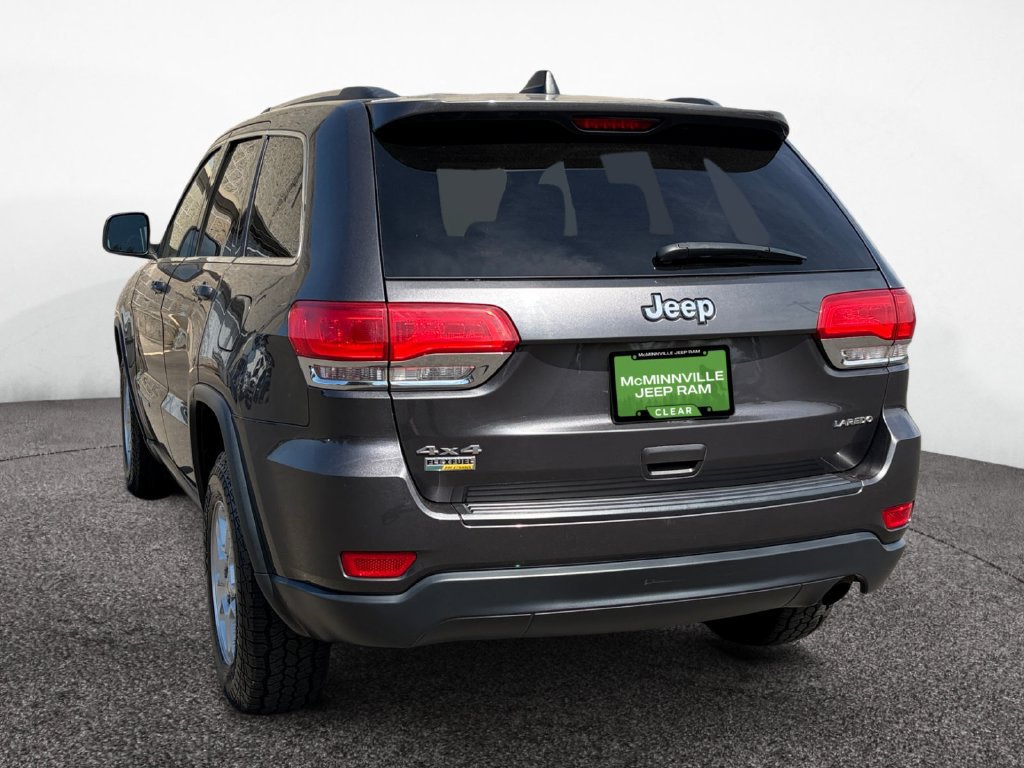 Used 2015 Jeep Grand Cherokee Laredo w/ Quick Order Package 23E AWD/4WD image 3