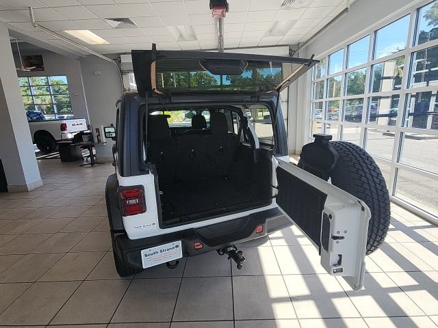 Used 2021 Jeep Wrangler Unlimited Sport AWD/4WD image 44