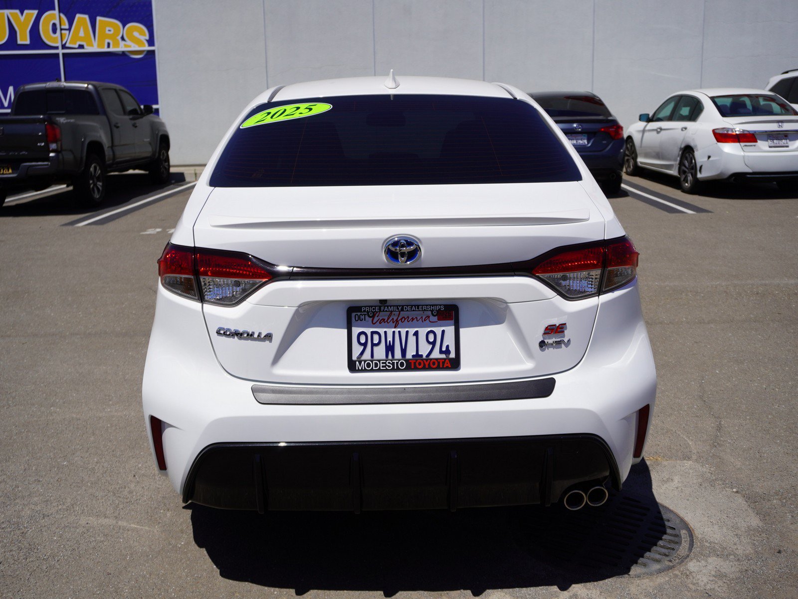 Used 2025 Toyota Corolla SE FWD image 9