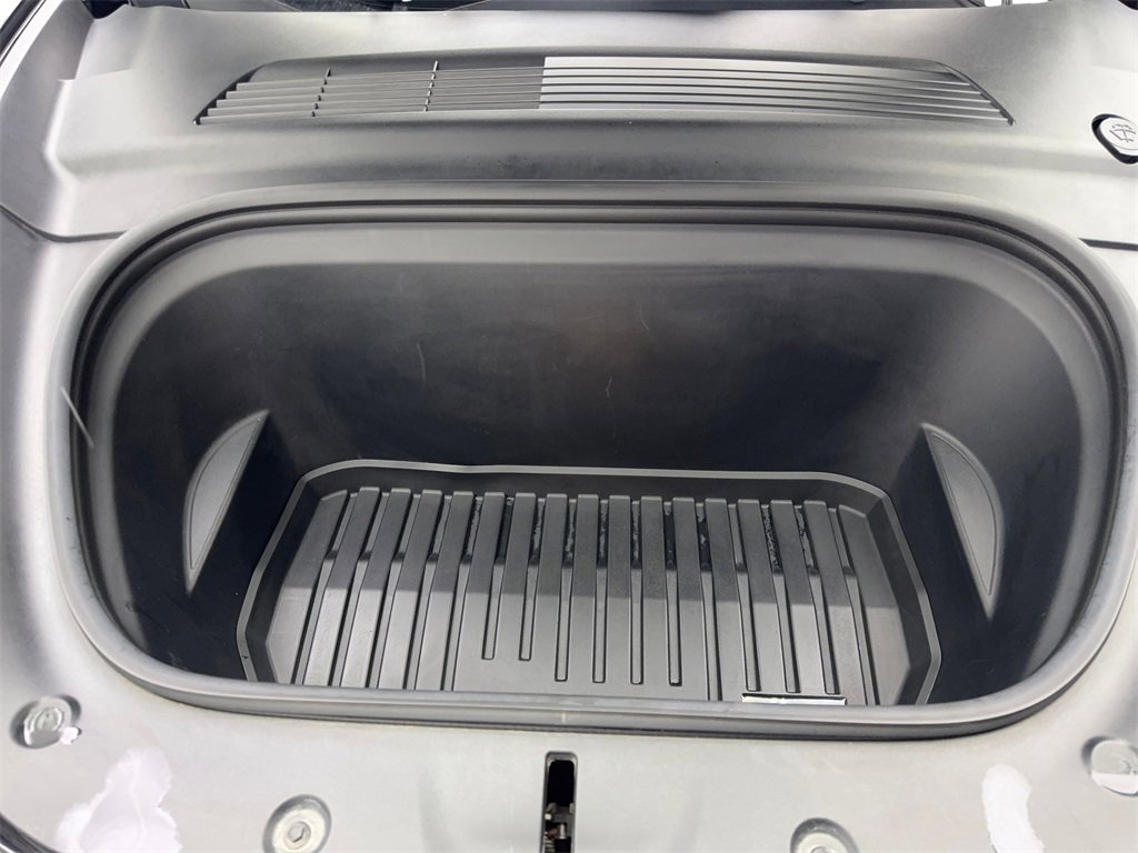 Used 2021 Tesla Model Y Long Range image 73