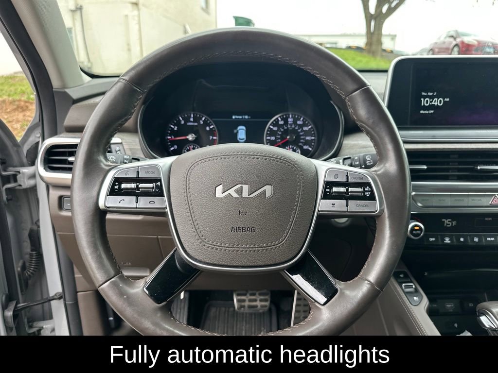 Used 2022 Kia Telluride SX w/ Nightfall Edition Package image 17