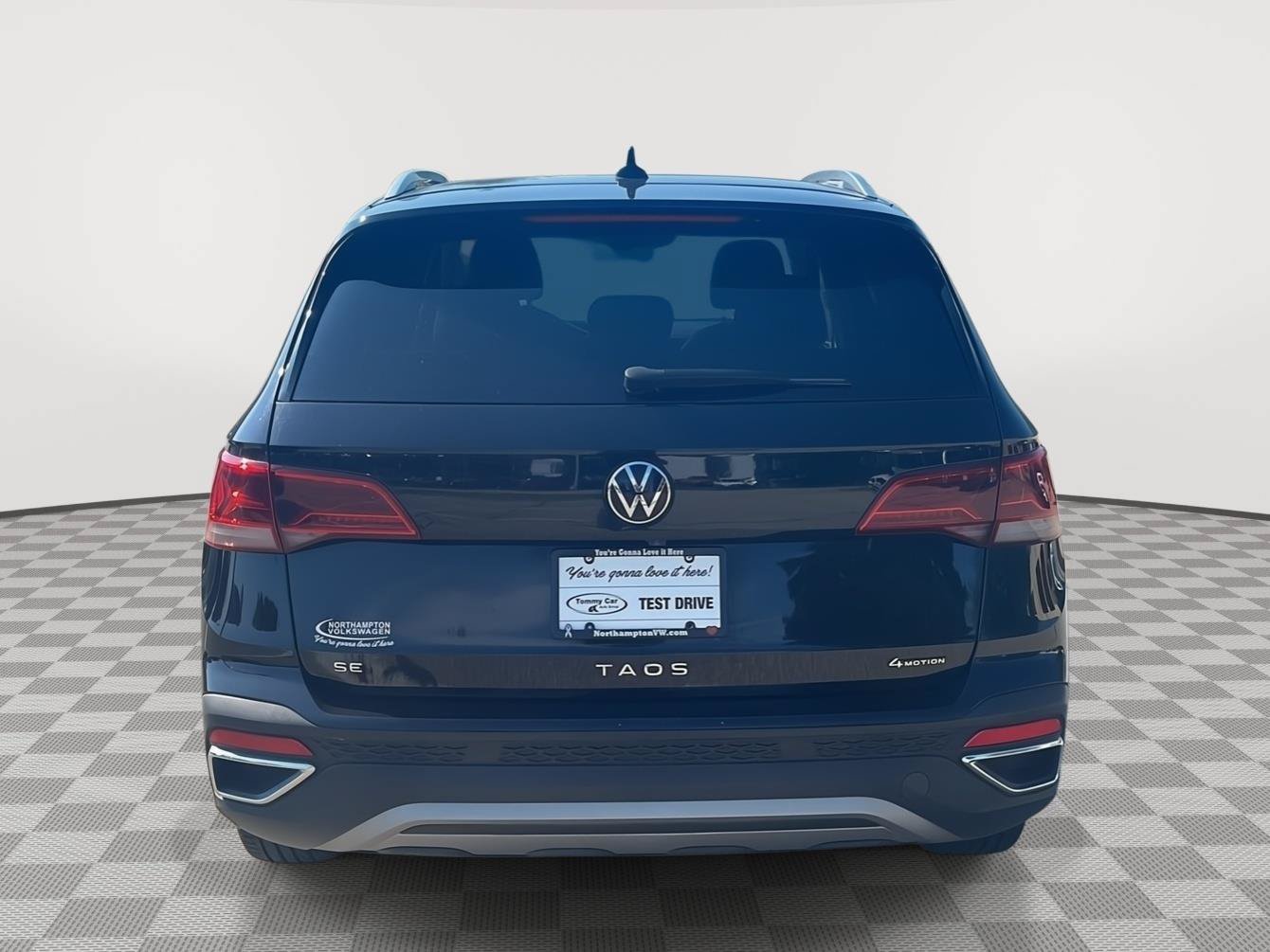Used 2022 Volkswagen Taos SE AWD/4WD image 6