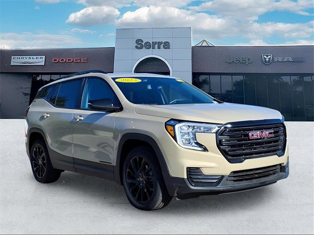 Used 2023 GMC Terrain SLE w/ Driver Convenience Package