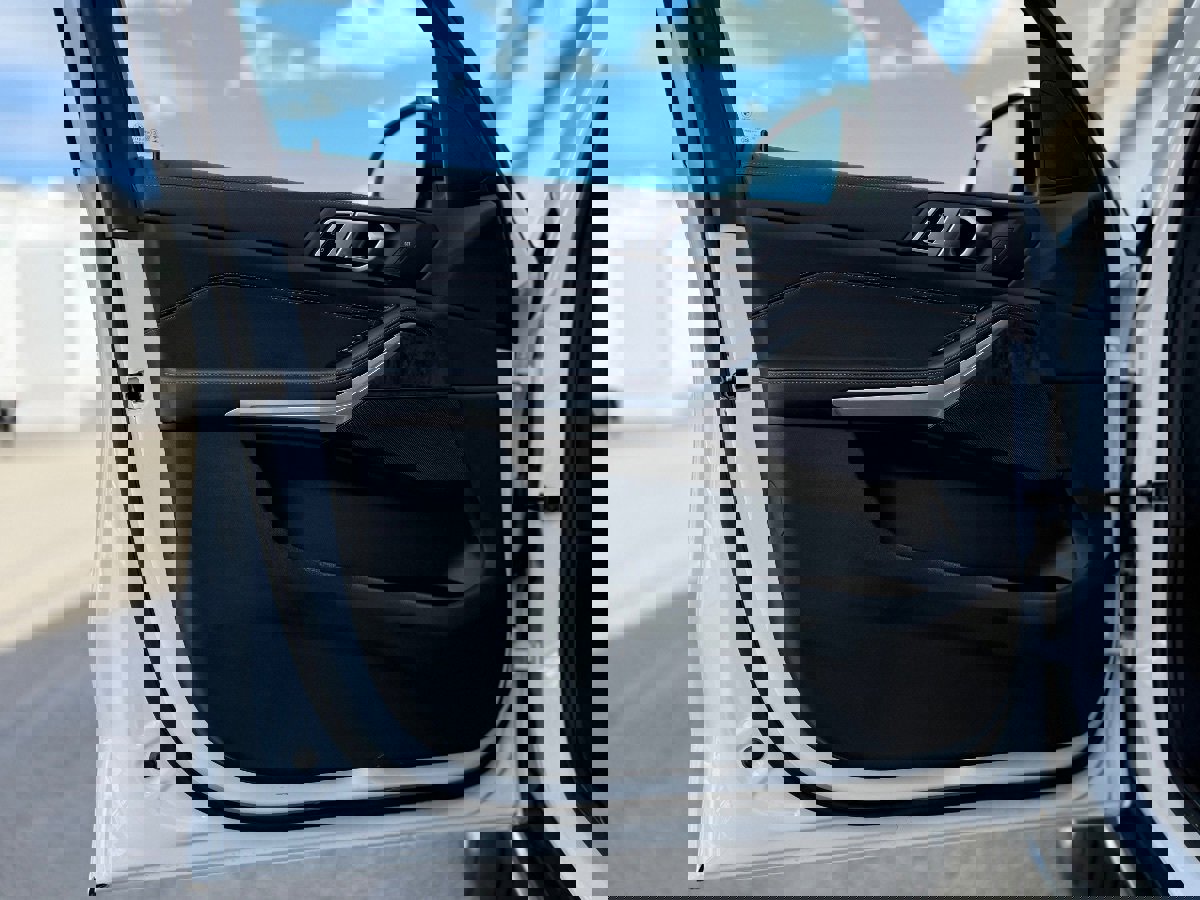 Used 2022 BMW X5 xDrive40i image 13