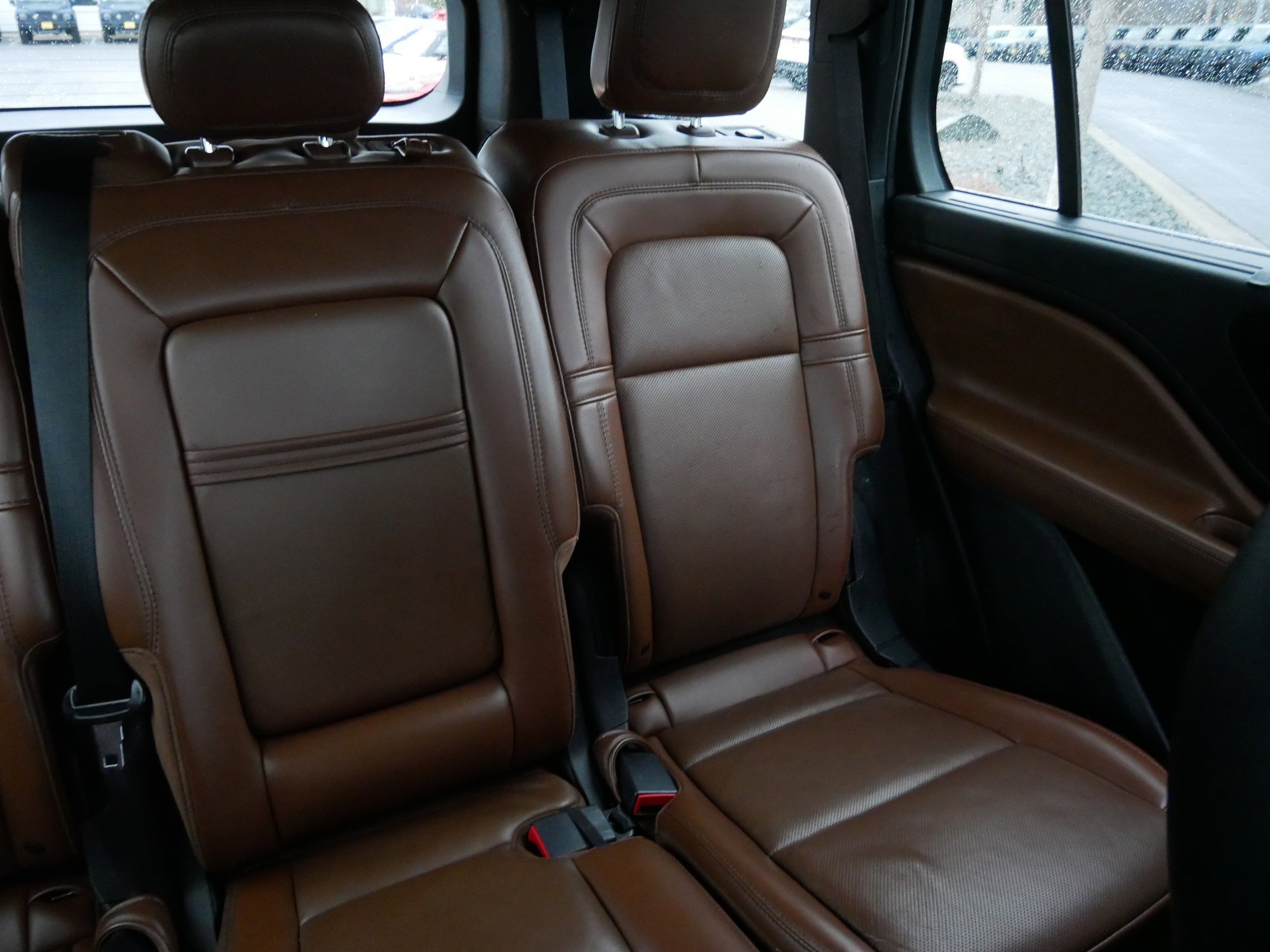 Used 2021 Lincoln Aviator Reserve w/ Equipment Group 202A image 14