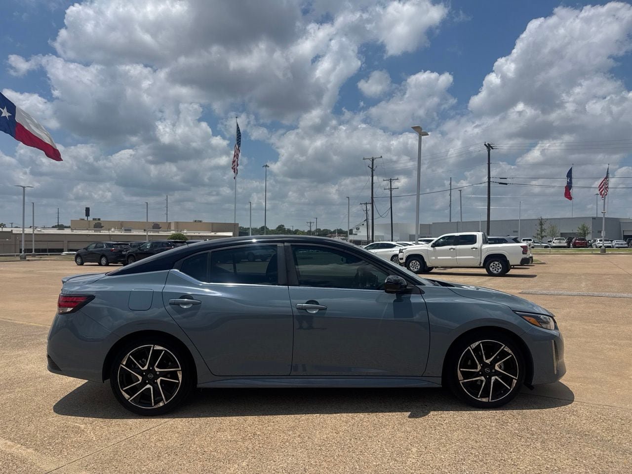 Certified 2024 Nissan Sentra SR w/ SR Premium Package FWD image 24