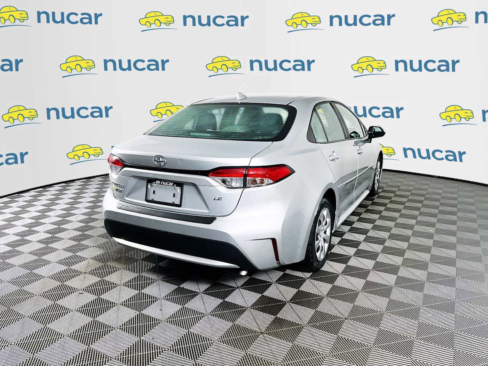 Used 2020 Toyota Corolla LE image 7