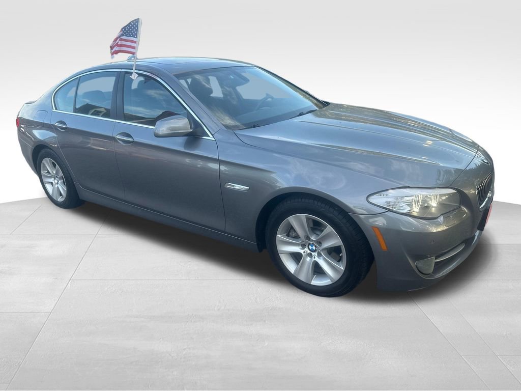 Used 2011 BMW 528i Sedan image 28