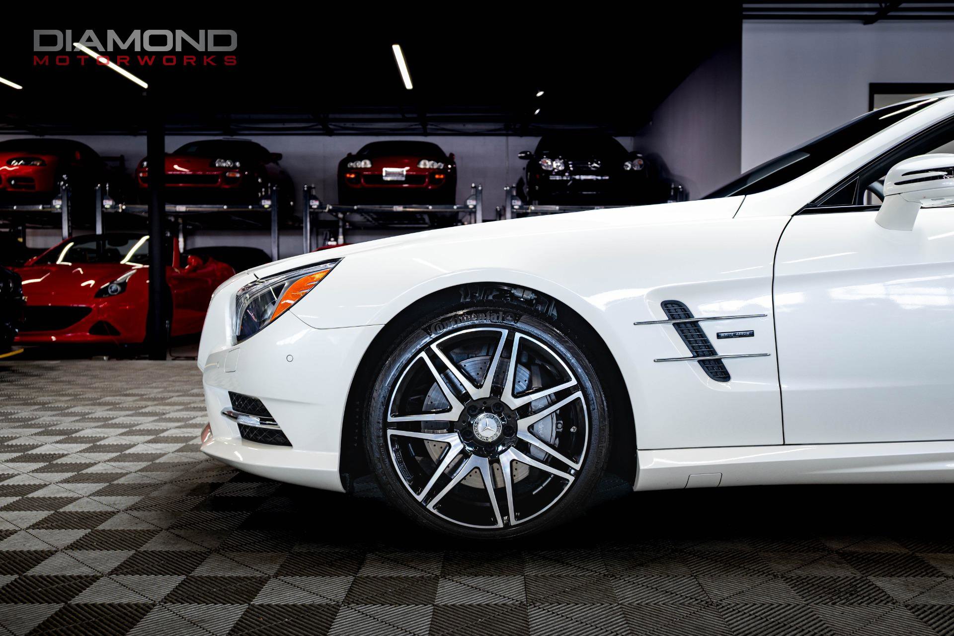 Used 2015 Mercedes-Benz SL 550 image 11