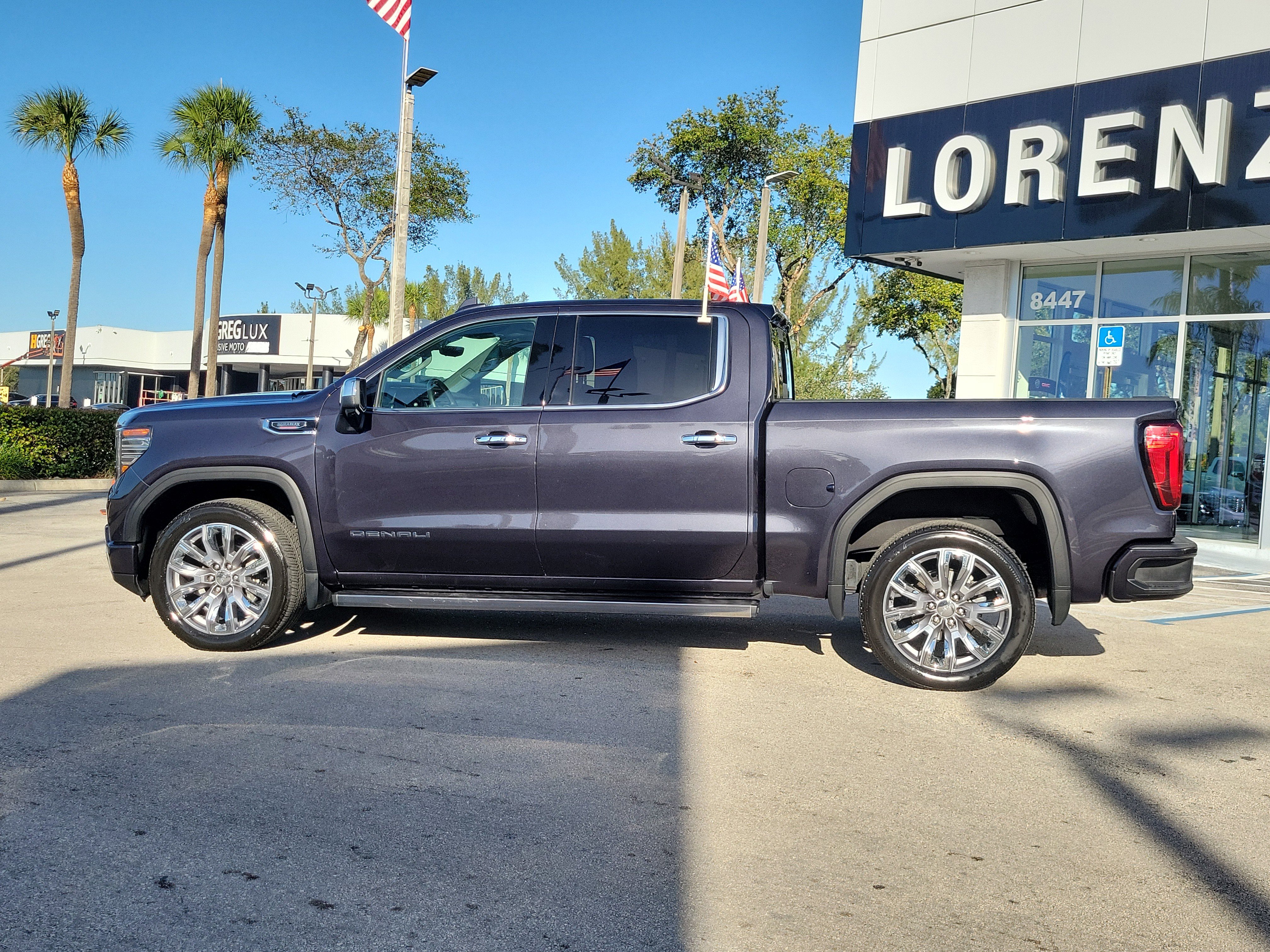 Used 2023 GMC Sierra 1500 Denali w/ Denali Reserve Package image 8