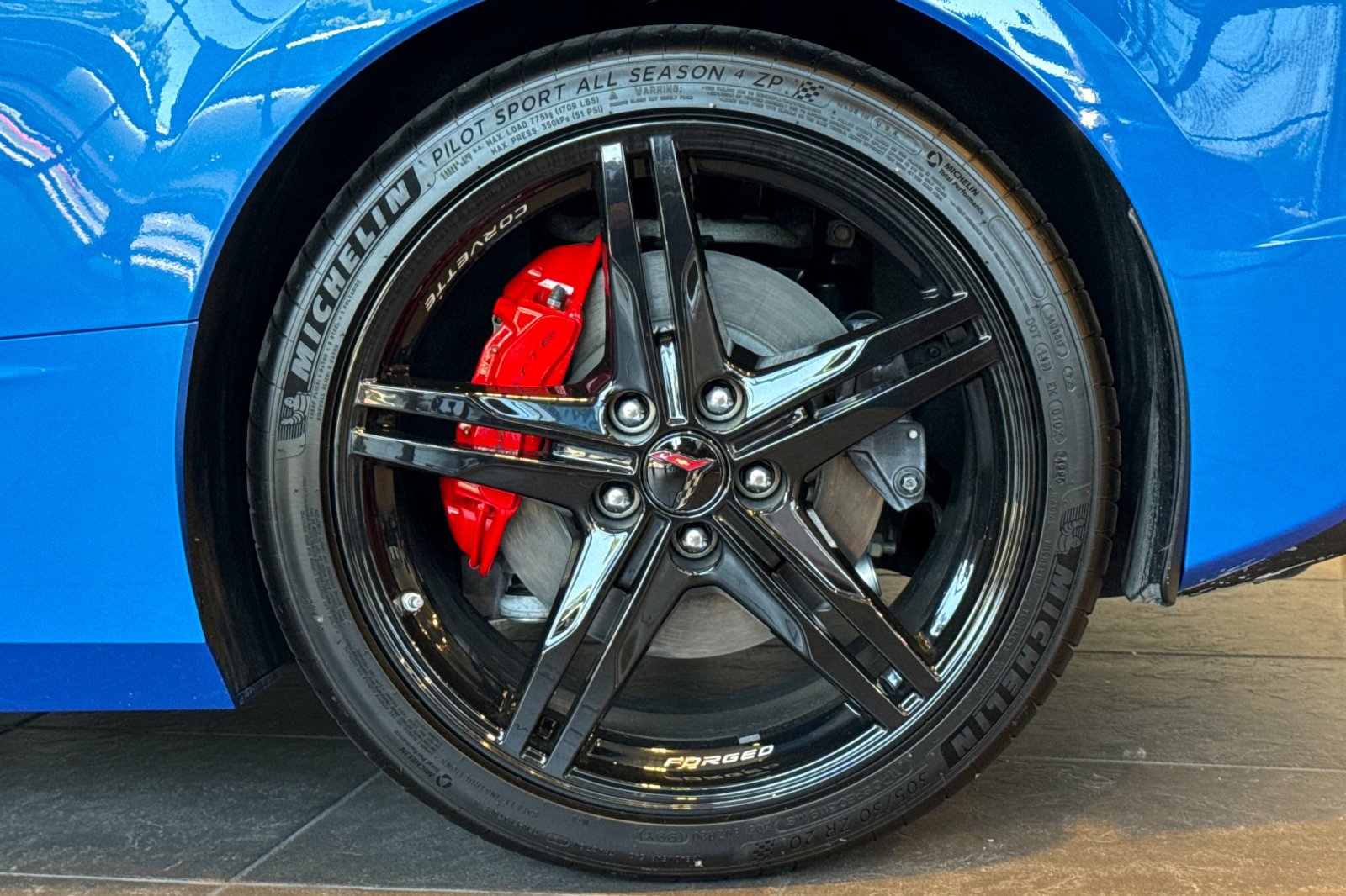 Used 2023 Chevrolet Corvette Stingray Premium Cpe w/ Z51 Performance Package RWD image 35
