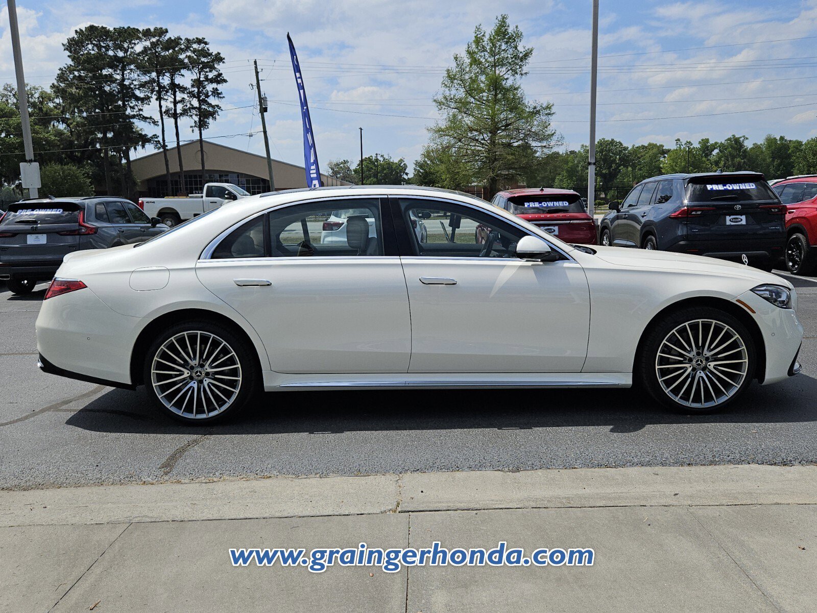 Used 2022 Mercedes-Benz S 500 4MATIC image 6