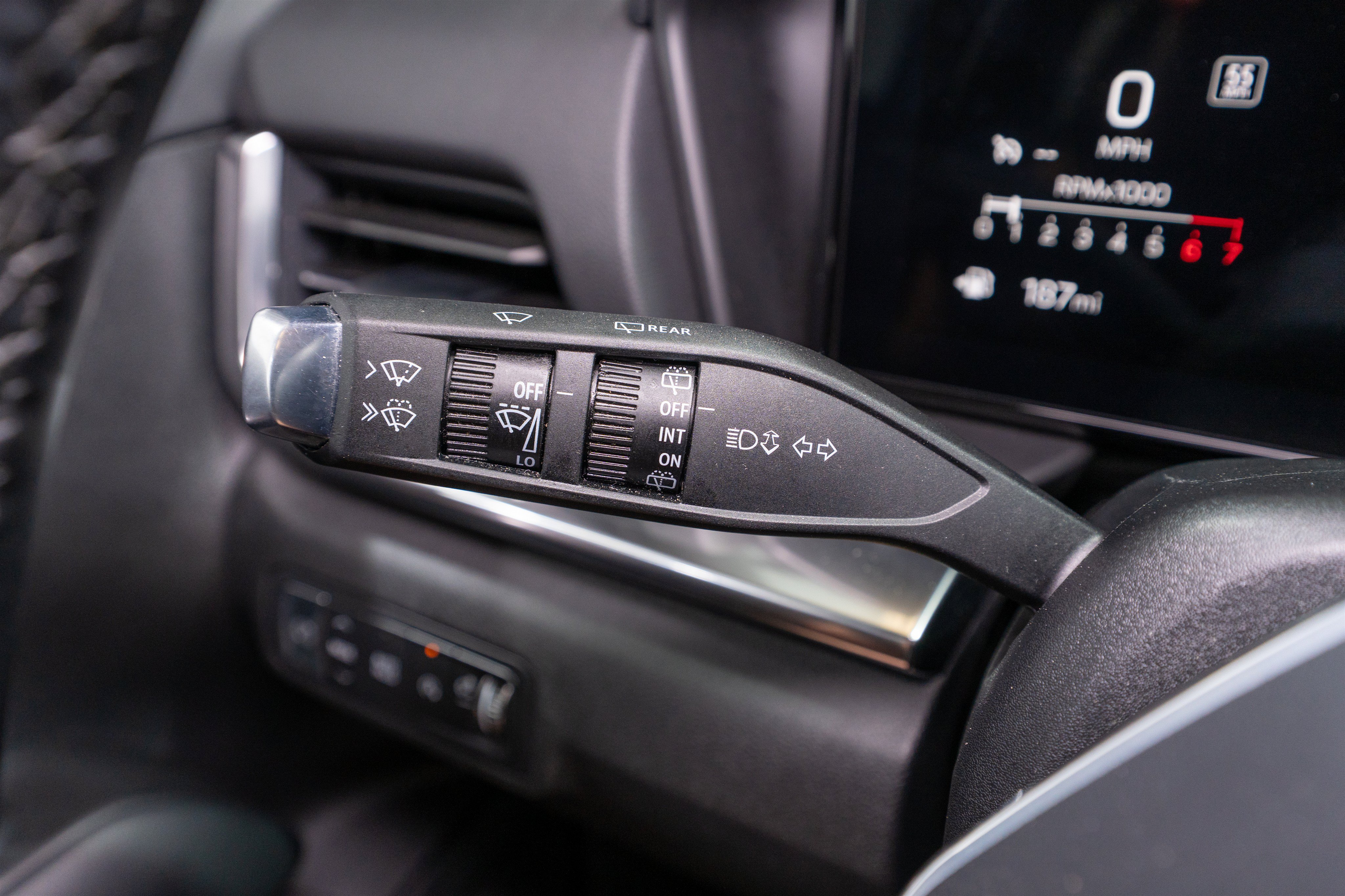 Used 2026 GMC Terrain Elevation w/ Elevation Premium Package FWD image 27
