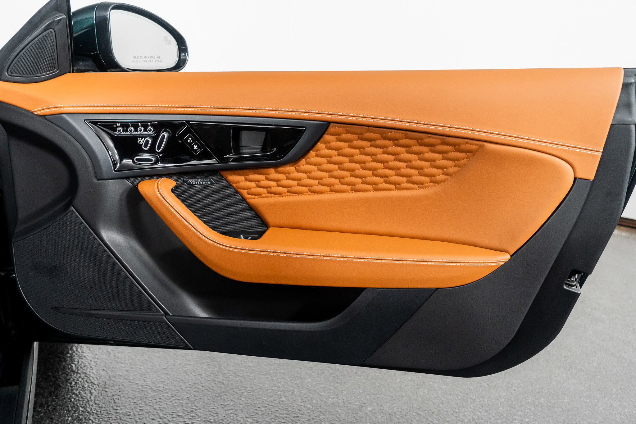 Used 2023 Jaguar F-TYPE R image 48