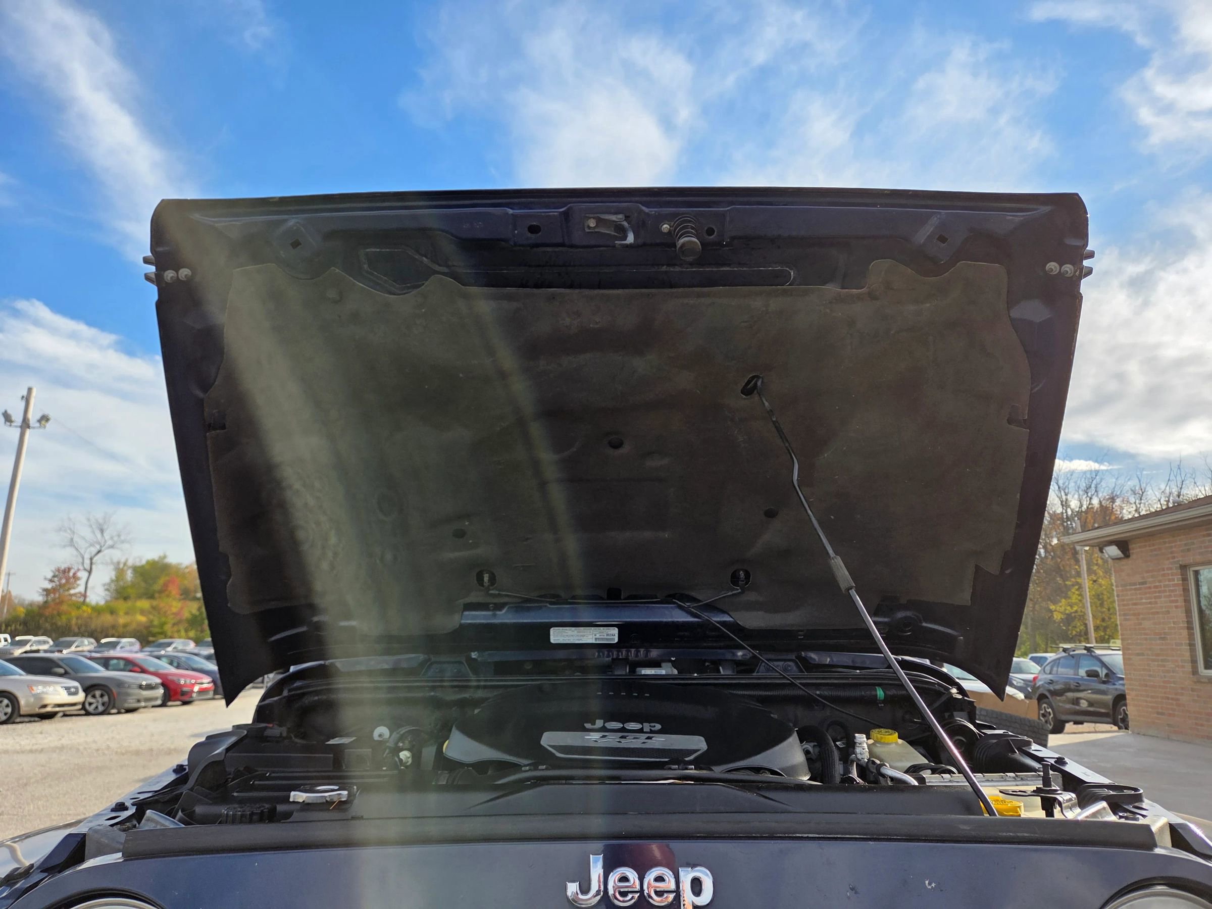 Used 2013 Jeep Wrangler Unlimited Sahara w/ Connectivity Group image 24