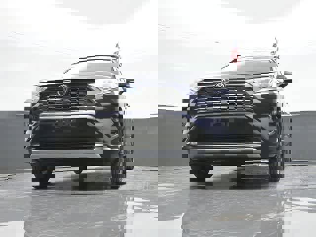 Used 2020 Toyota RAV4 XSE image 61