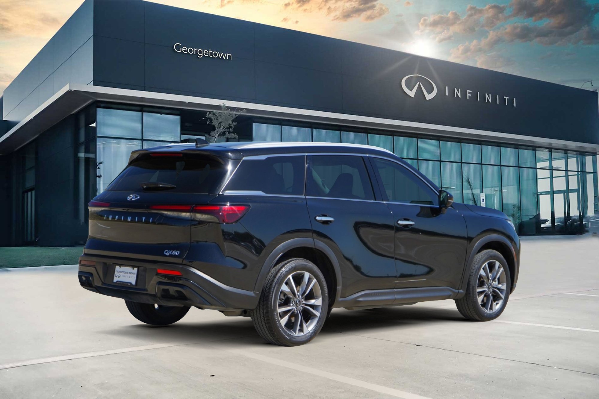 Certified 2023 INFINITI QX60 Luxe w/ Performance Audio Package image 4