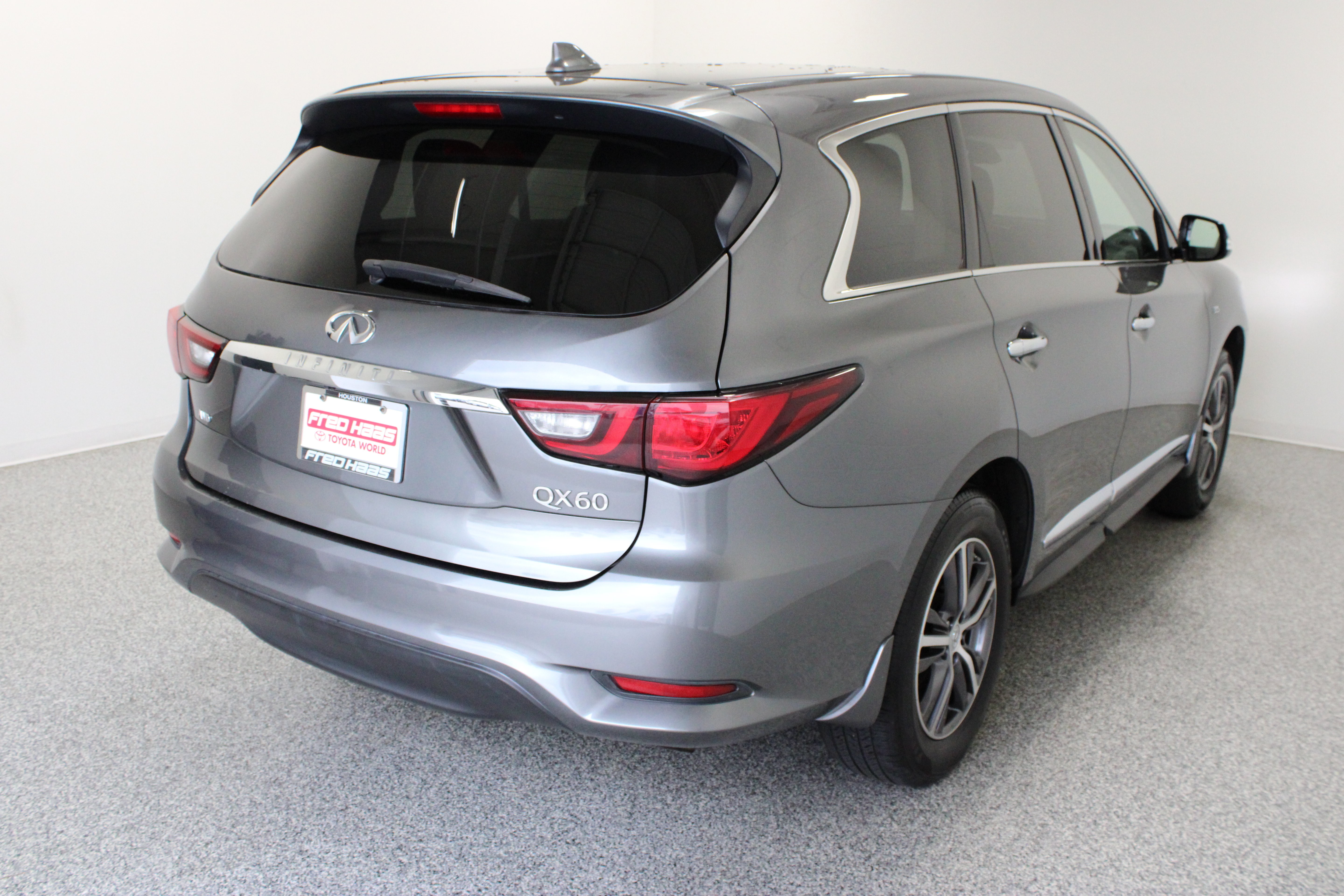 Used 2019 INFINITI QX60 Pure AWD/4WD image 7