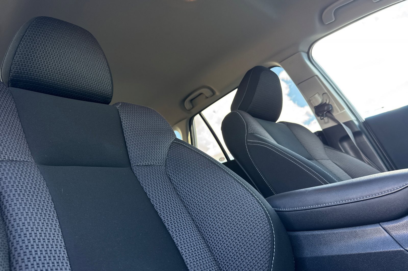 Used 2020 Subaru Outback Premium image 21