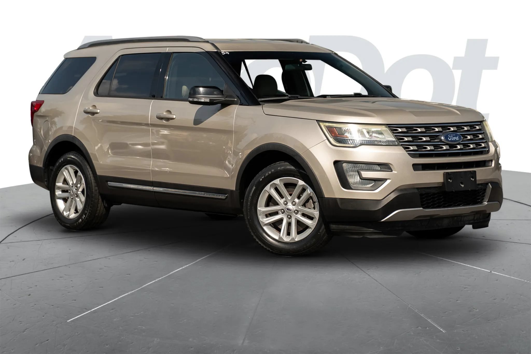 Used 2017 Ford Explorer XLT FWD image 1