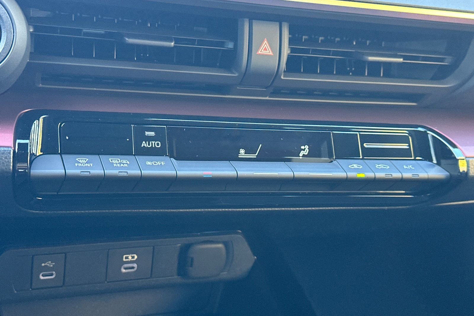 New 2026 Toyota Prius Plug-In Hybrid image 22