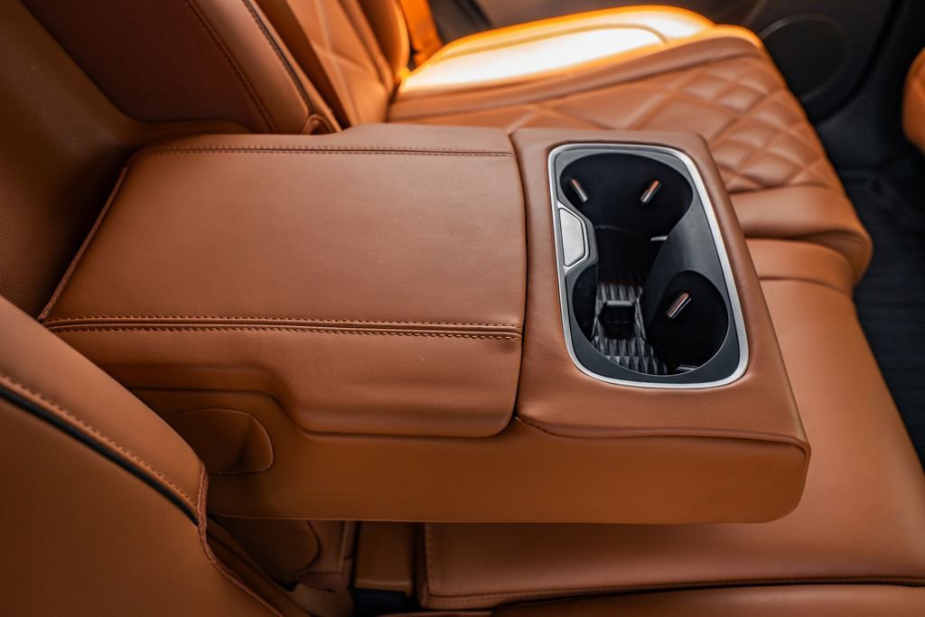 Used 2025 Genesis GV80 3.5T Prestige AWD/4WD image 42