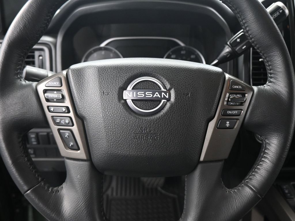 Used 2024 Nissan Titan SV w/ SV Bronze Edition Package image 11